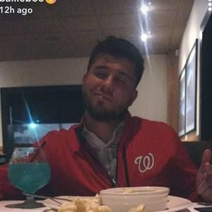 Meet your Posher, Jonathan